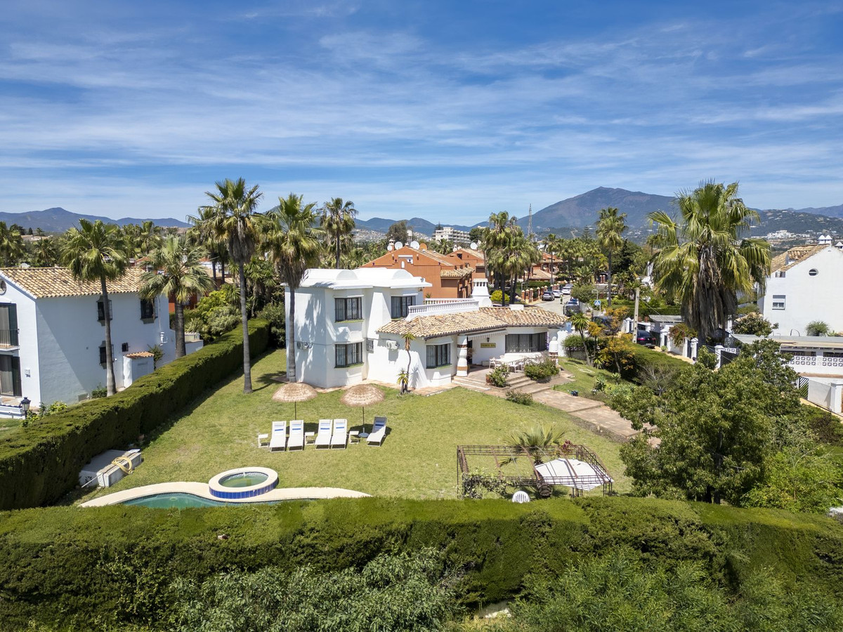Atalaya, Estepona
